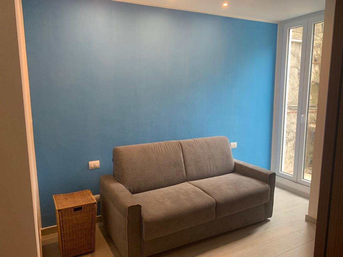 Castle Hill Apartment Argegno Exterior photo
